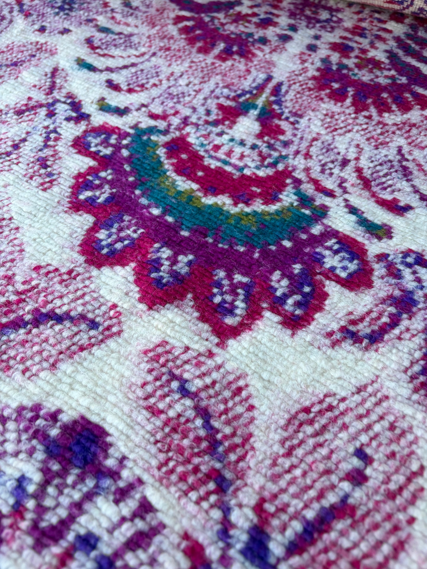 WILD WOOL 028 ecru/mauve/fuchsia cashemere heavy boiled wool