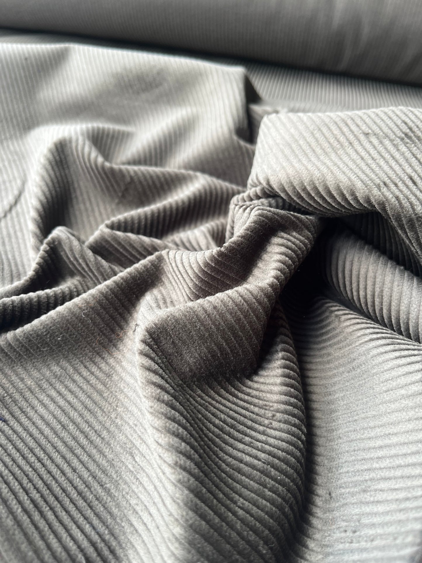 ATHENA 026 cotton corduroy stretch 9 wales khaky