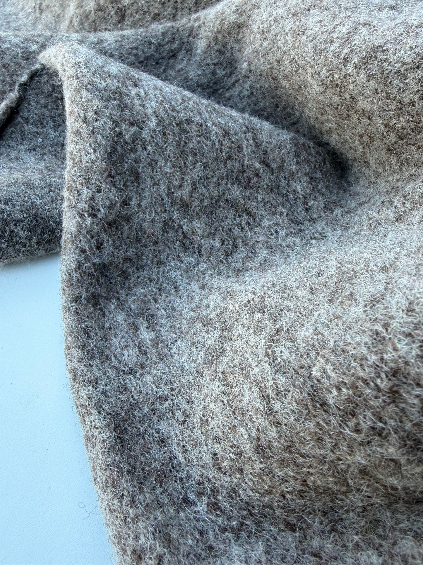 WILD WOOL 030 dark brown boiled wool