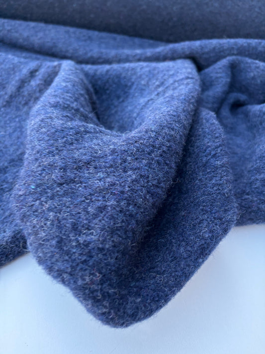 WILD WOOL 031 dark blue boiled wool