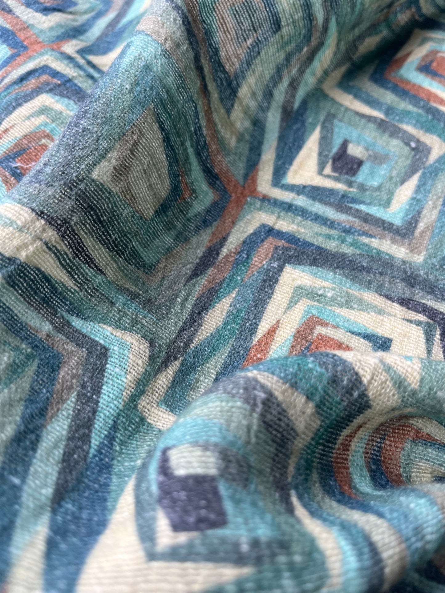 ATHENA 029 gauze crinckle linen geometrical illusion