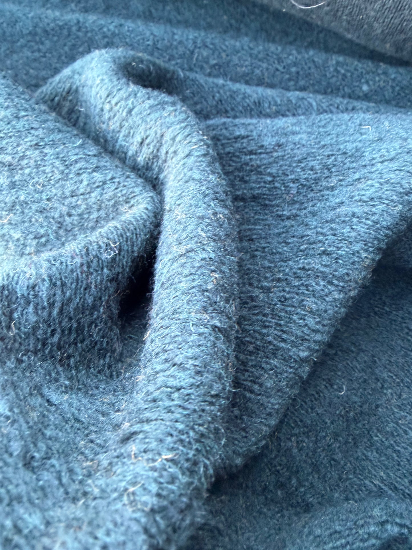 WILD WOOL 032 dark green boiled wool