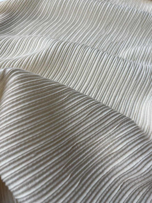 ATHENA 032 gauze pleated Issey light vanilla