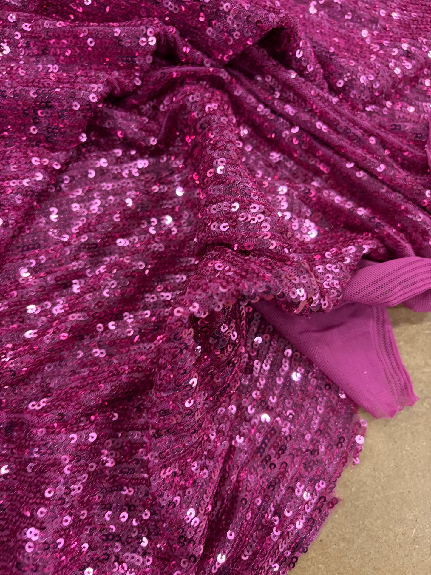 WONKA 003 mesh sequins fuchsia