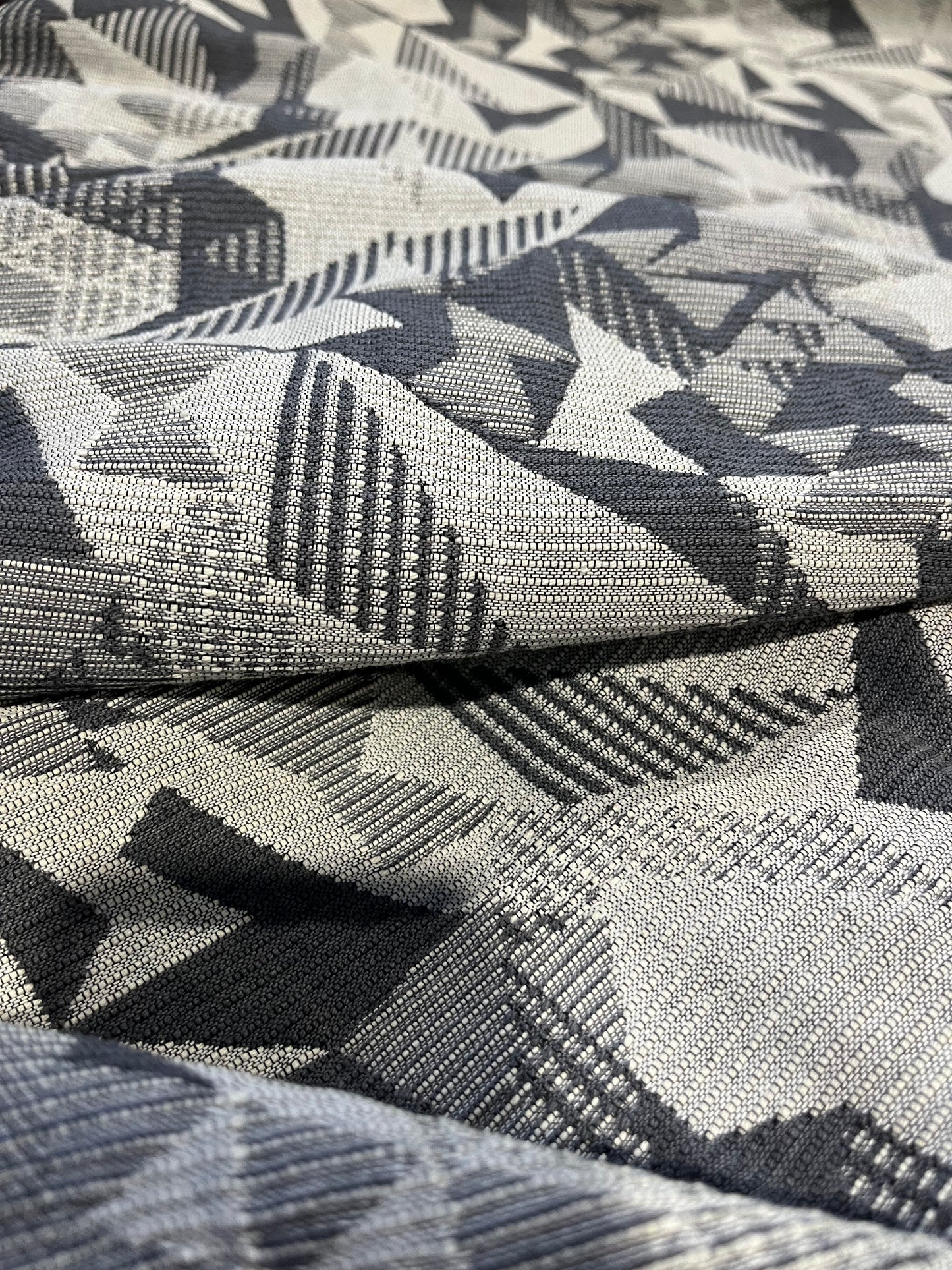 PAKO 125 double faced jacquard