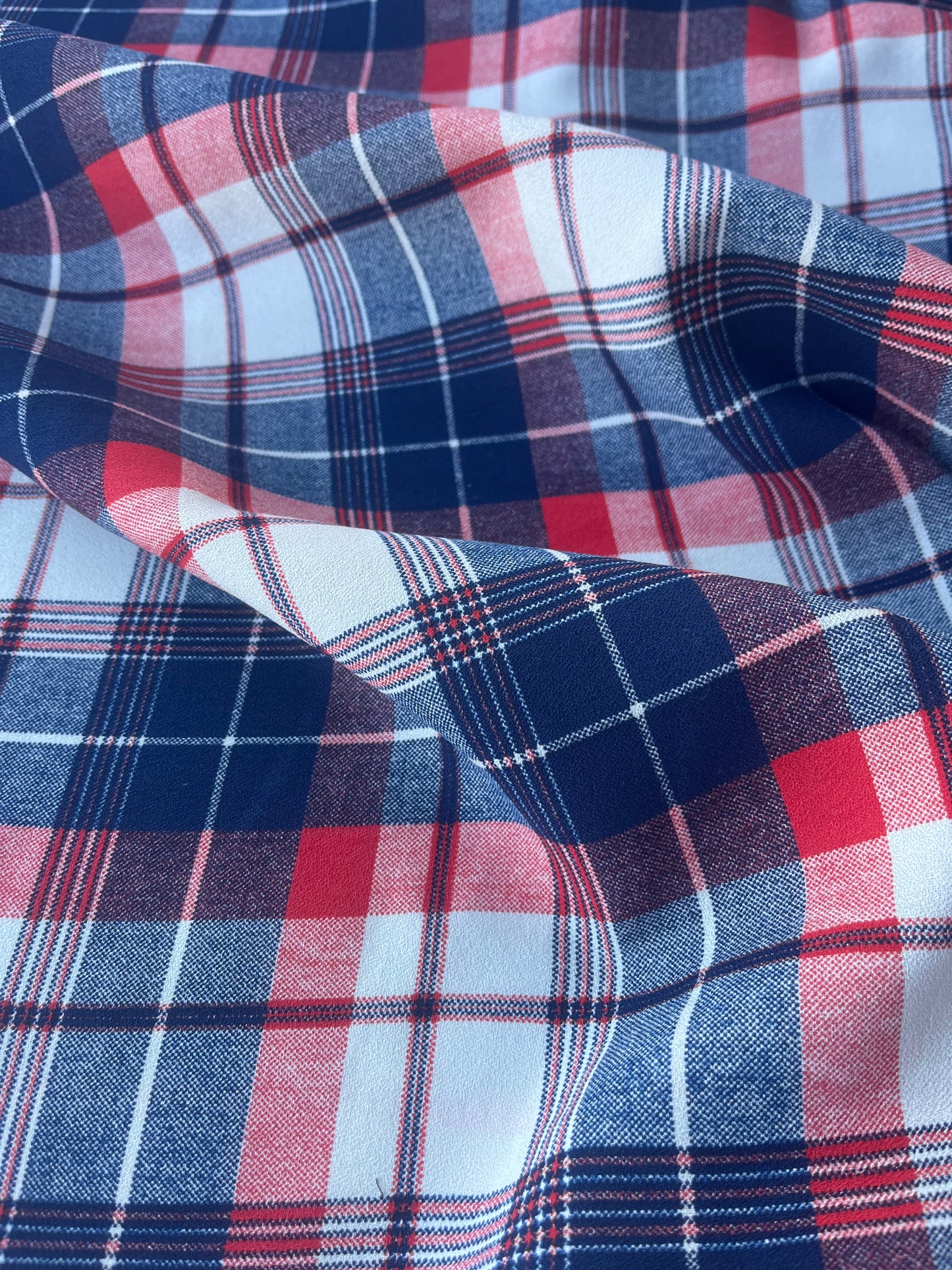 JOSEPHA 004 viscose crêpe navy/red checks