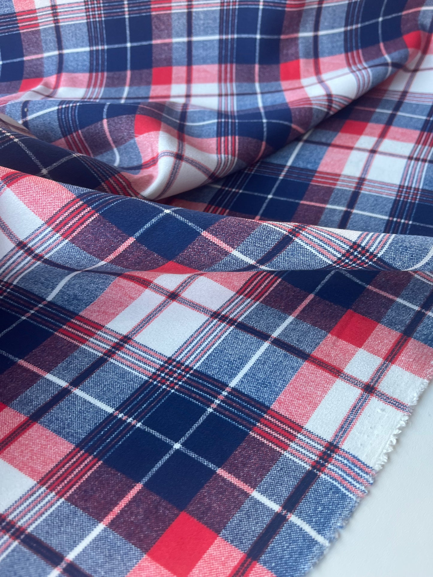 JOSEPHA 004 viscose crêpe navy/red checks