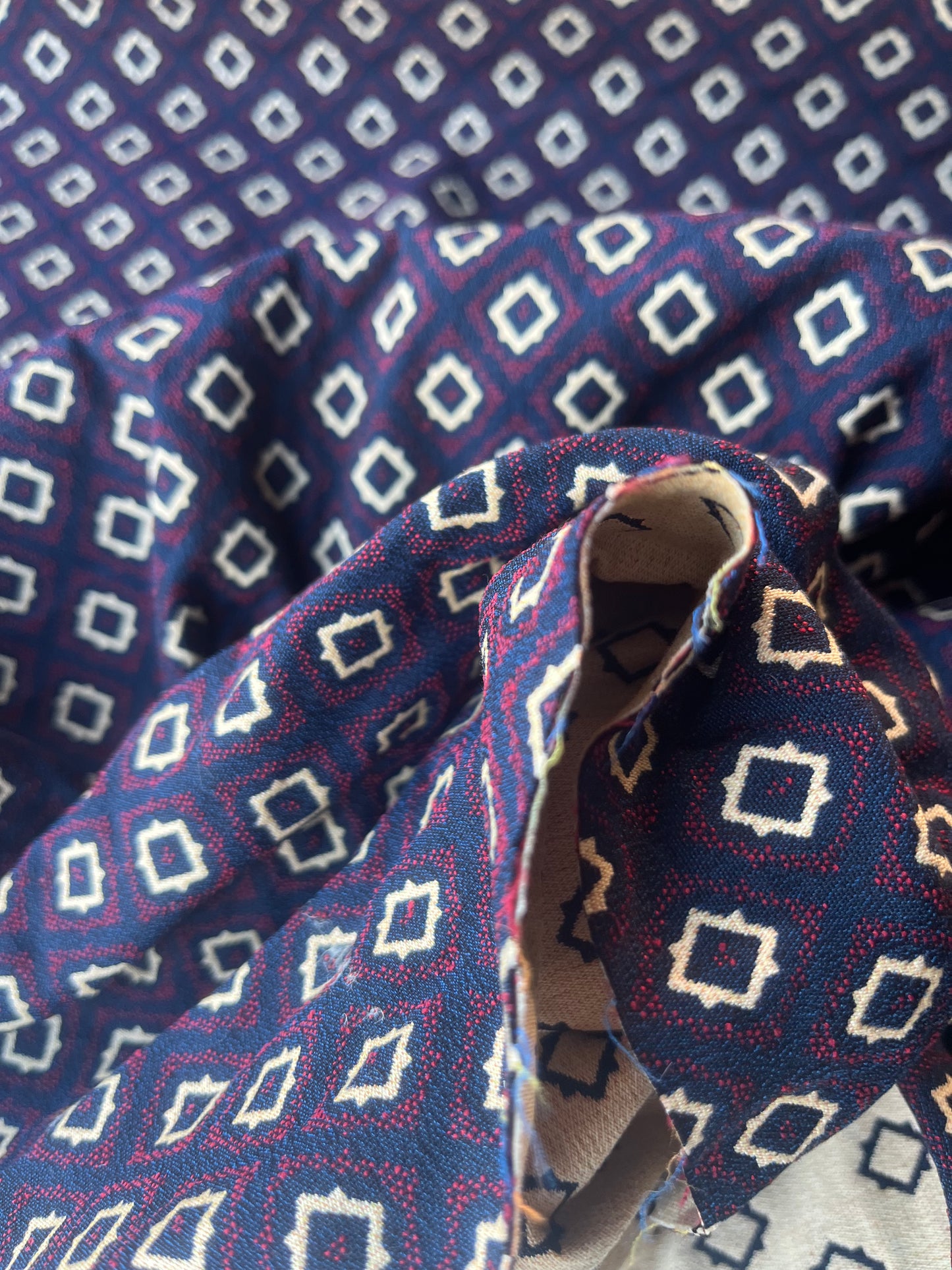 JOSEPHA 005 cotton jacquard navy/red/cream