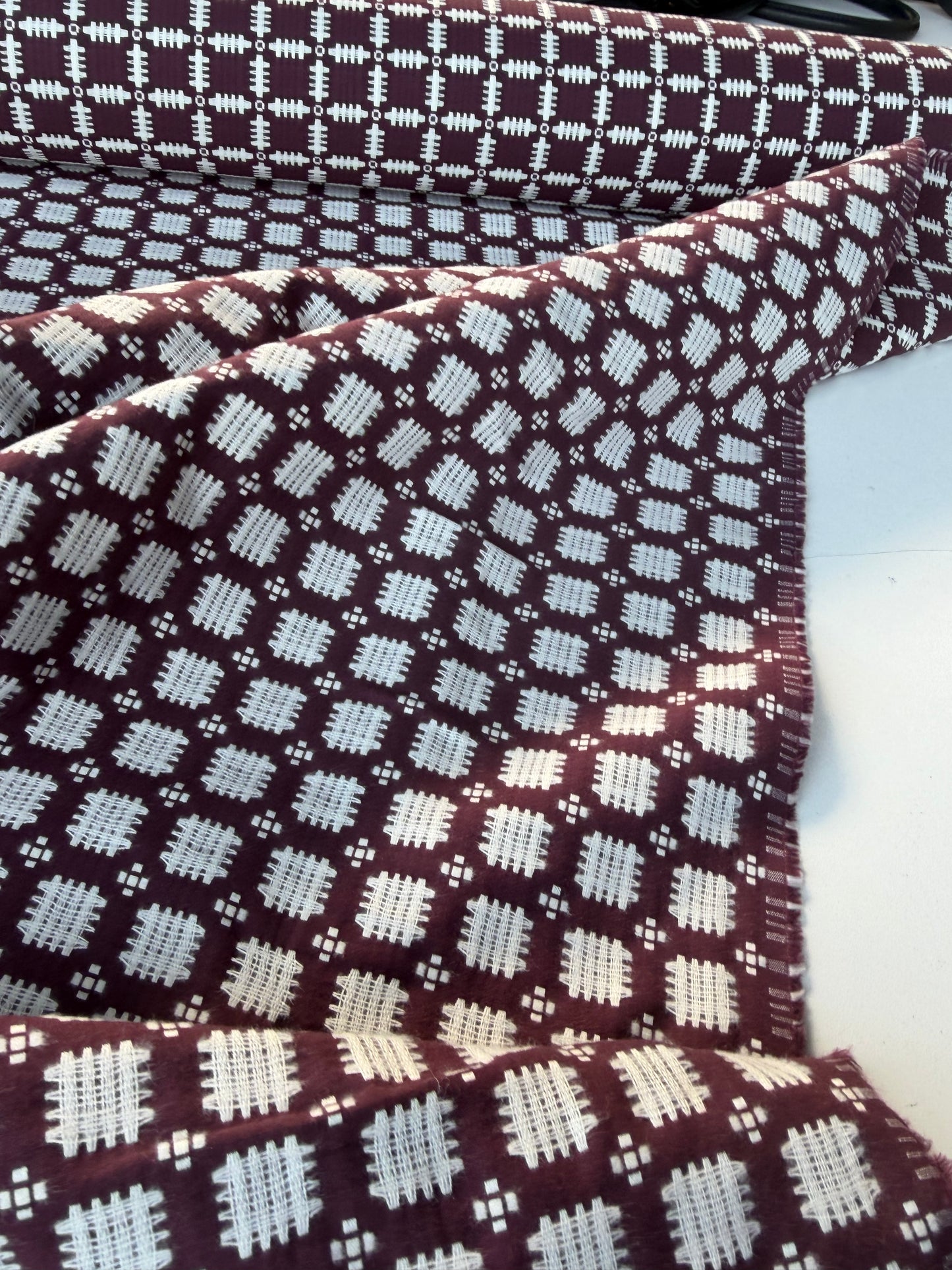 HARVEST SEASON 016 aubergine cotton jacquard