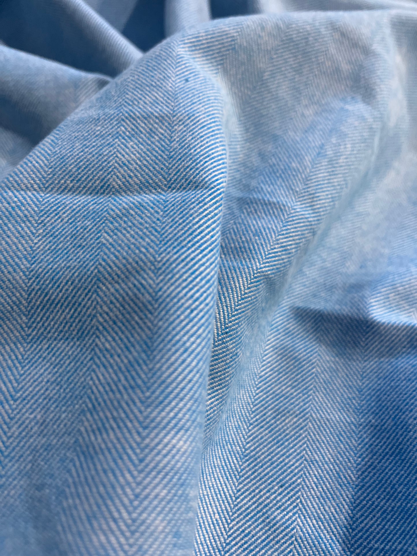 XII 052  Canclini cotton shirting herringbone