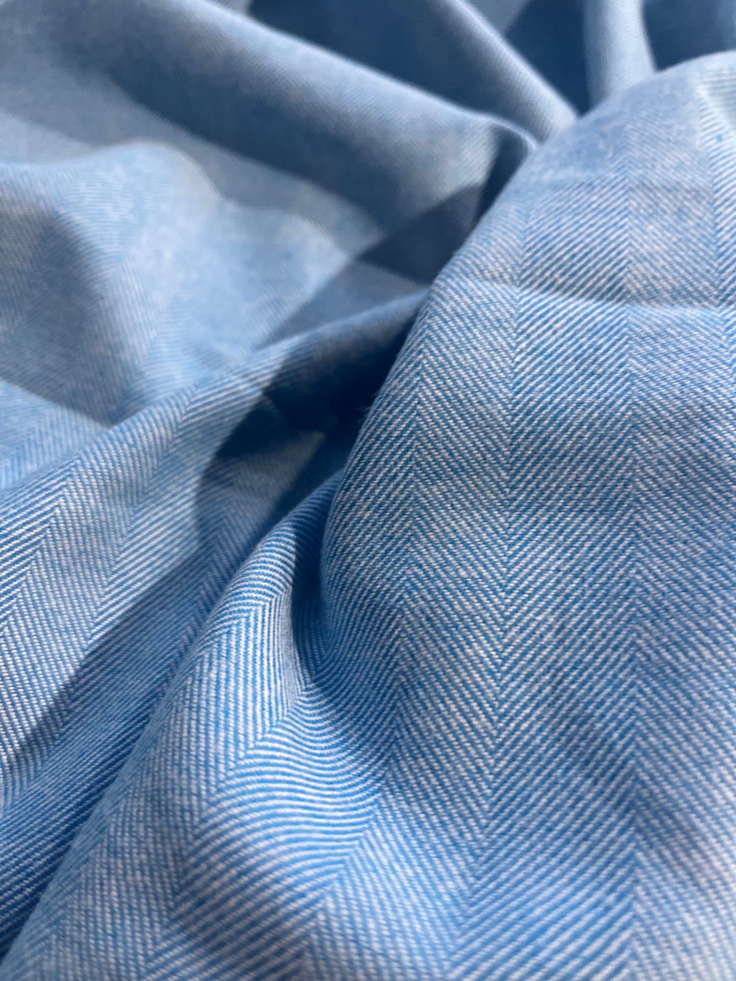 XII 052  Canclini cotton shirting herringbone