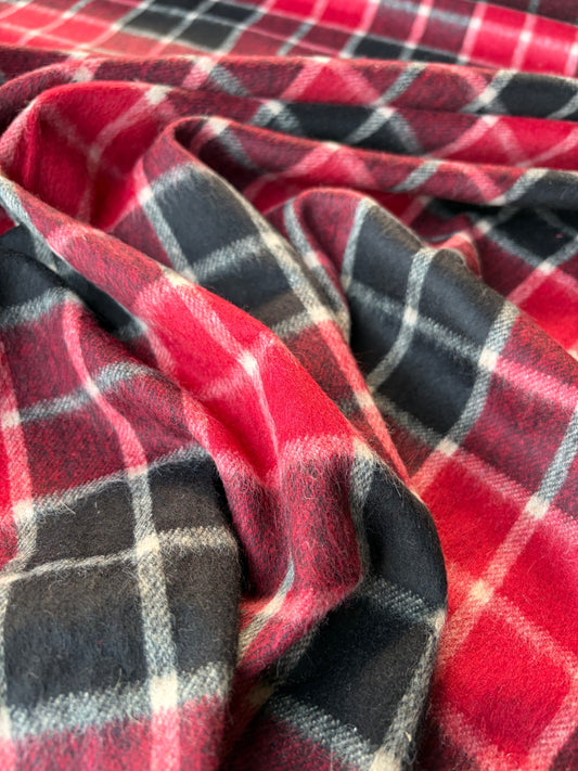HARVEST SEASON 017 red checkered wool flannel