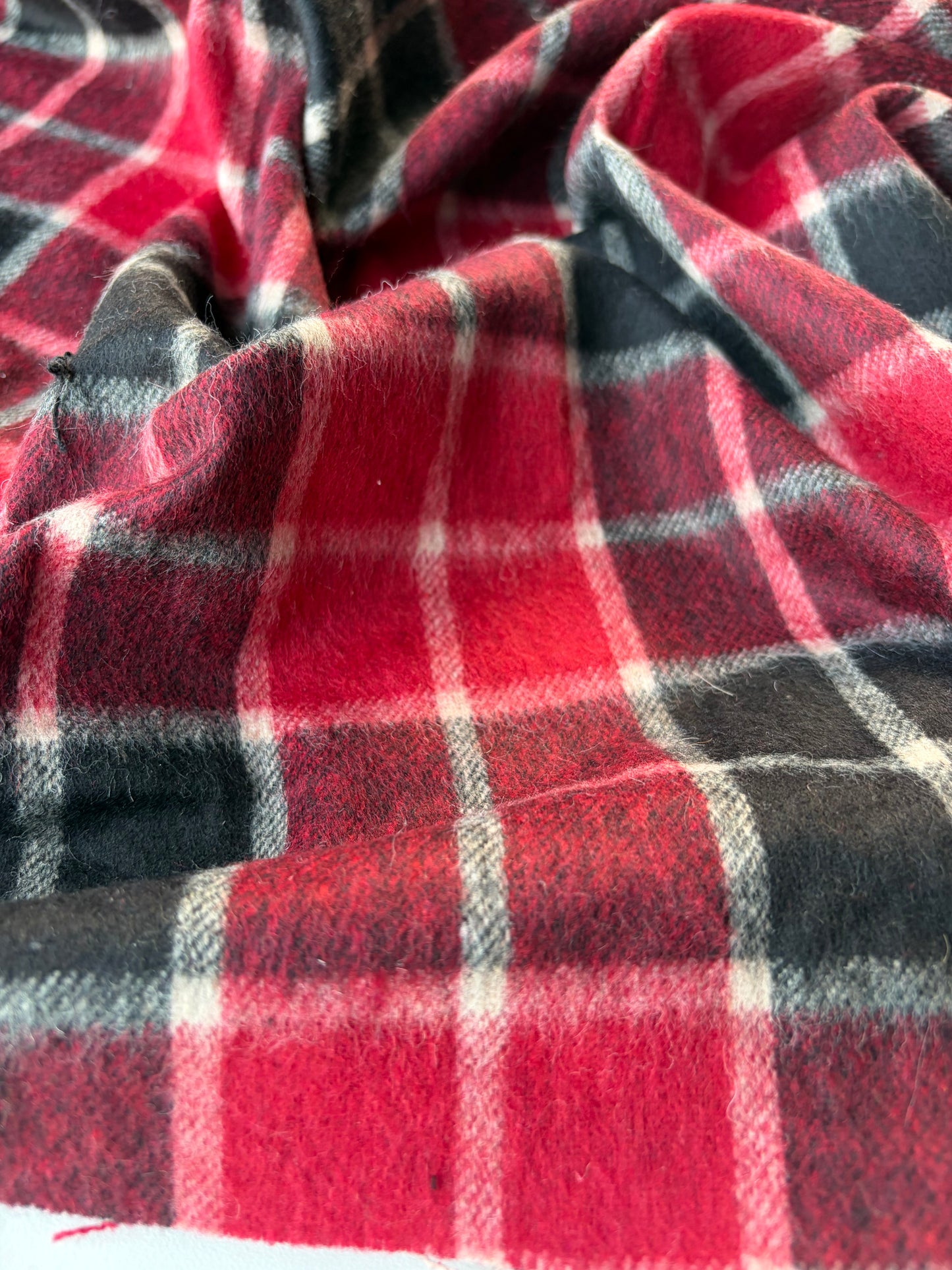 HARVEST SEASON 017 red checkered wool flannel