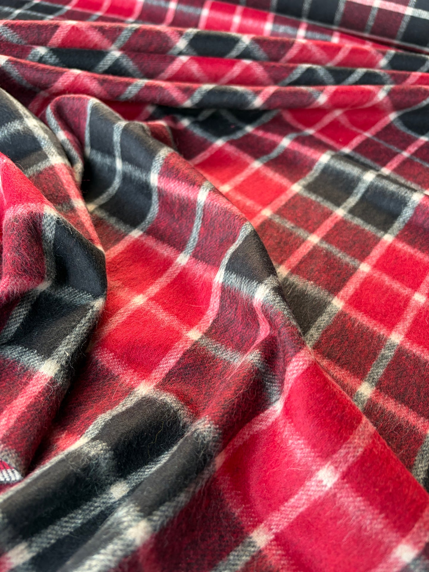 HARVEST SEASON 017 red checkered wool flannel