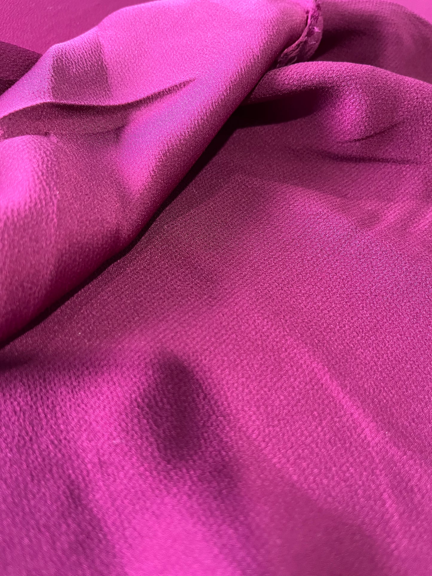 LC ANNA GRENADINE satin crêpe