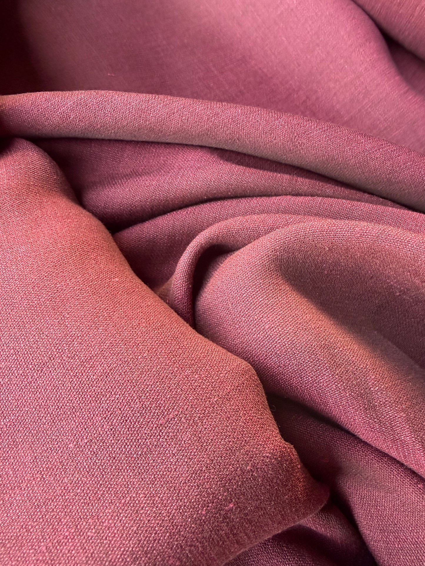 HARVEST SEASON 018 burgundy linen