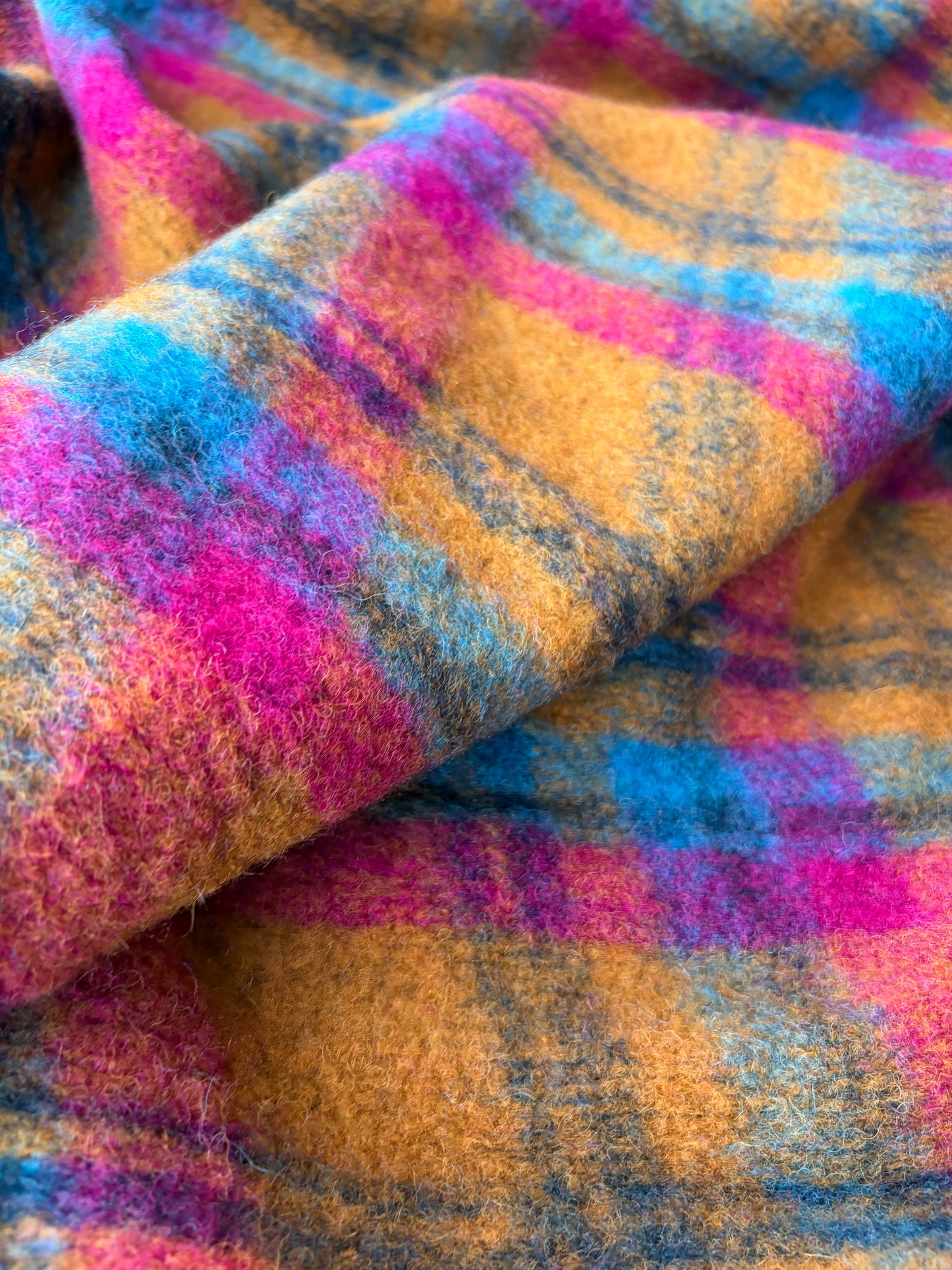 HARVEST SEASON 019 checkered  boiled wool