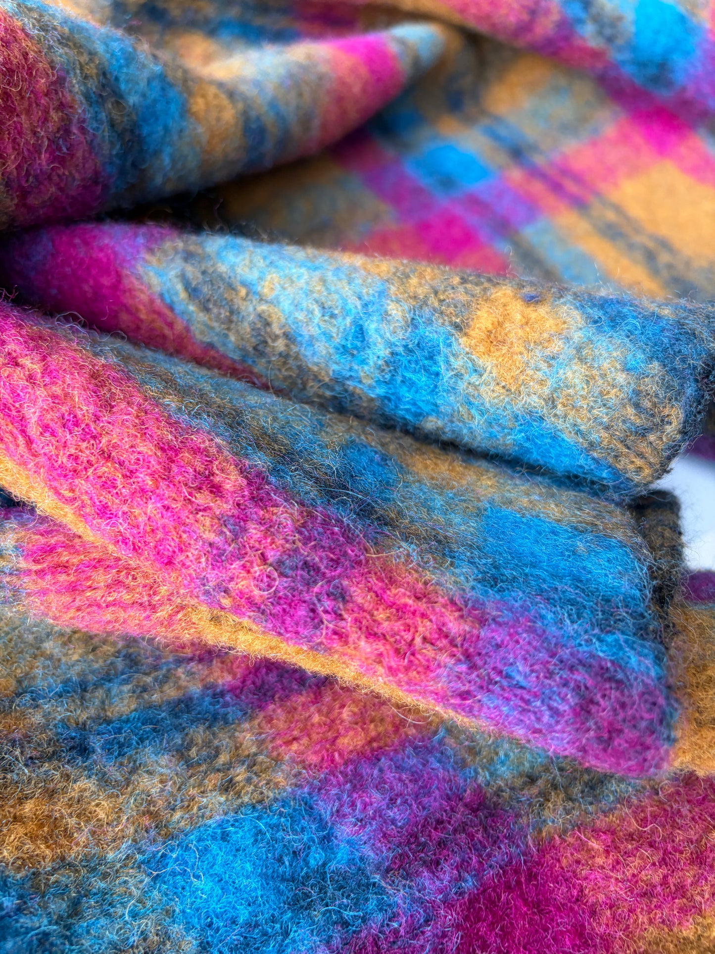 HARVEST SEASON 019 checkered  boiled wool