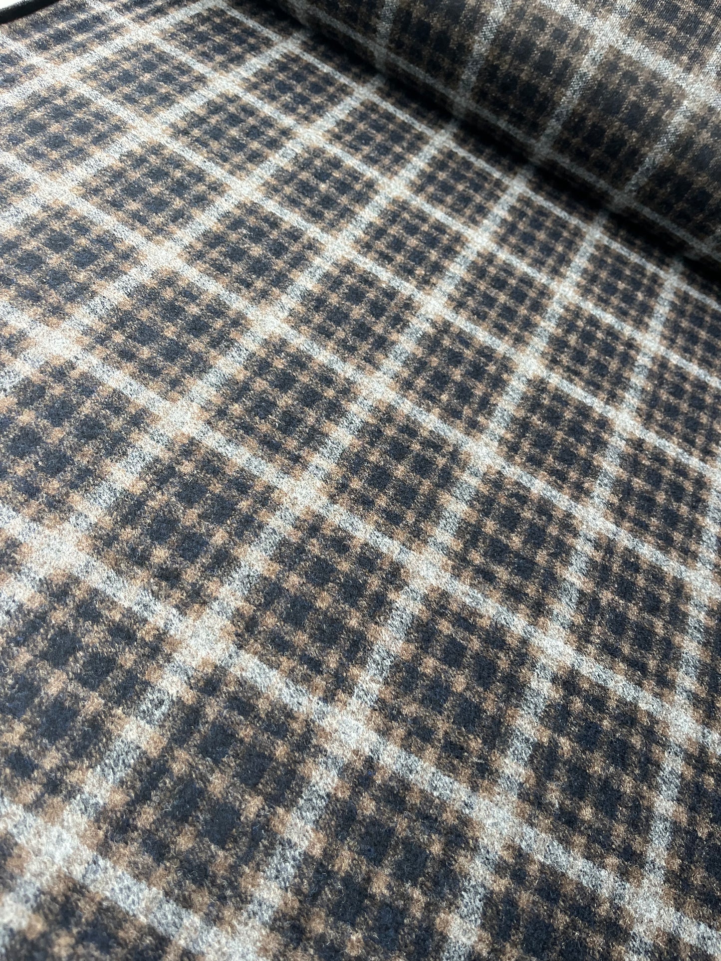 JUNO 002  heavy wool check