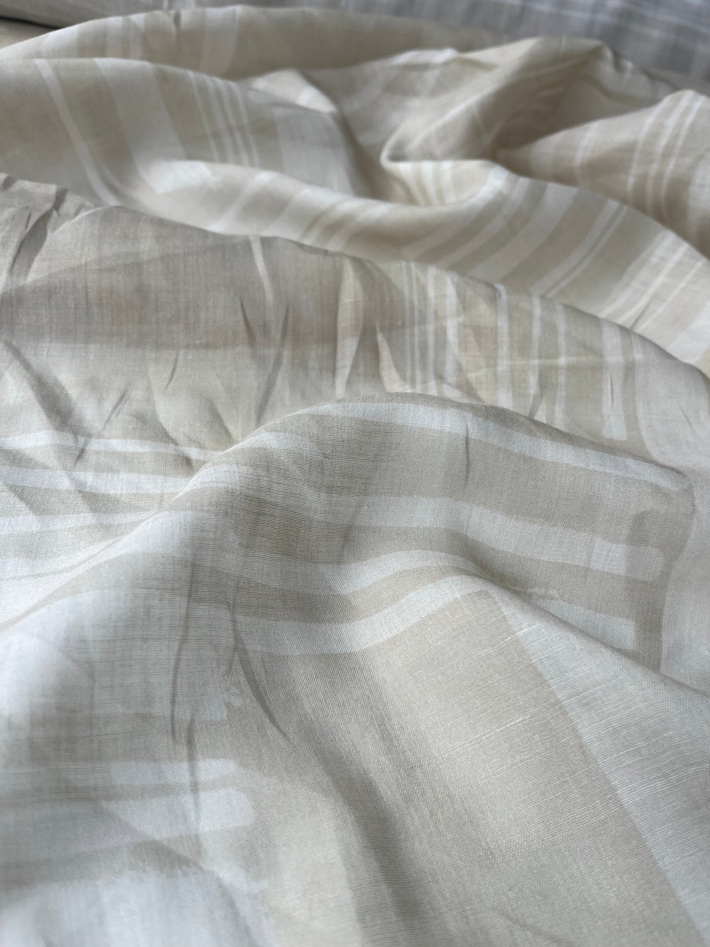 JUNO 009 voile cotton/ramie printed