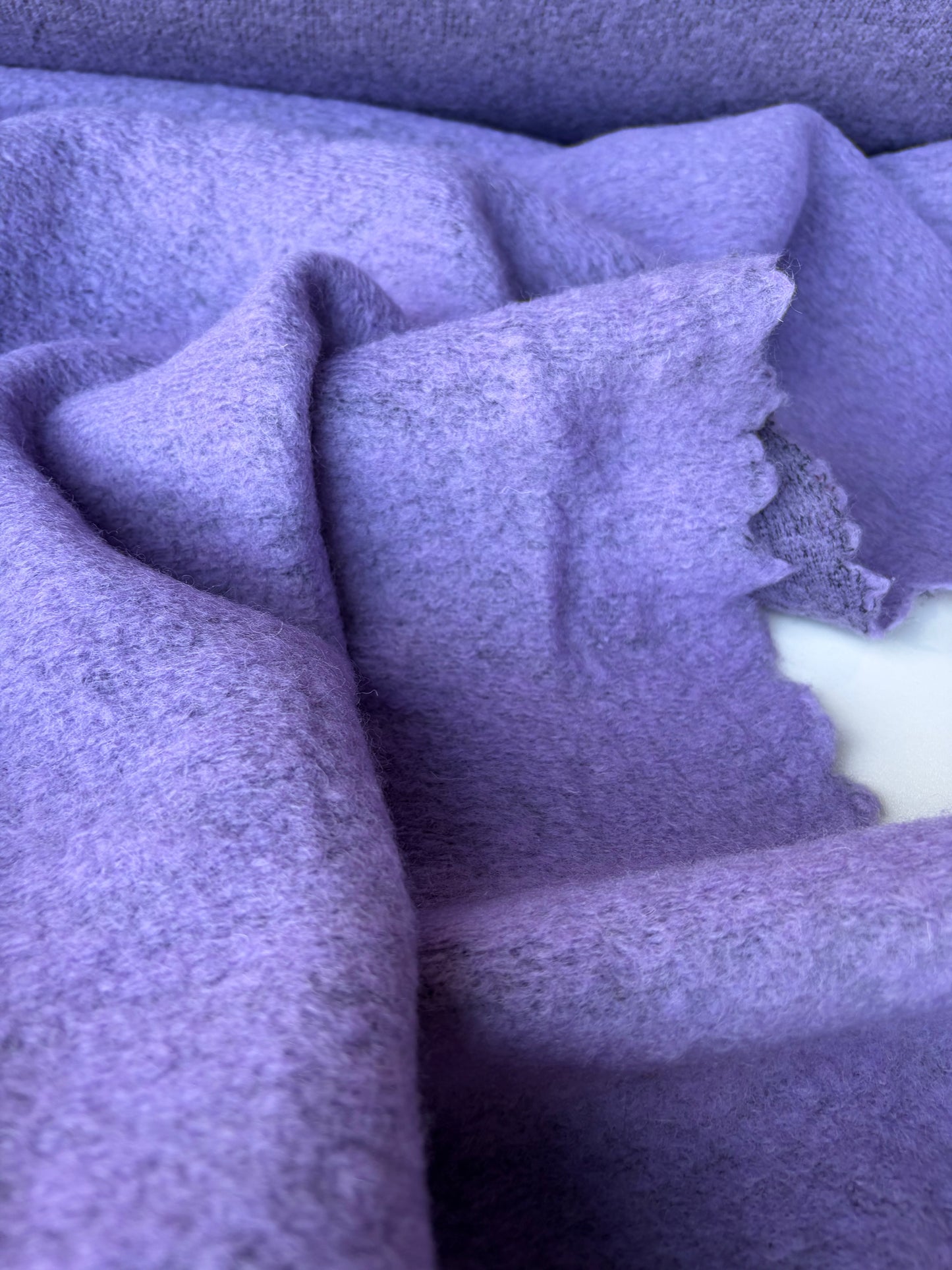 HARVEST SEASON 027 lilac boiled wool