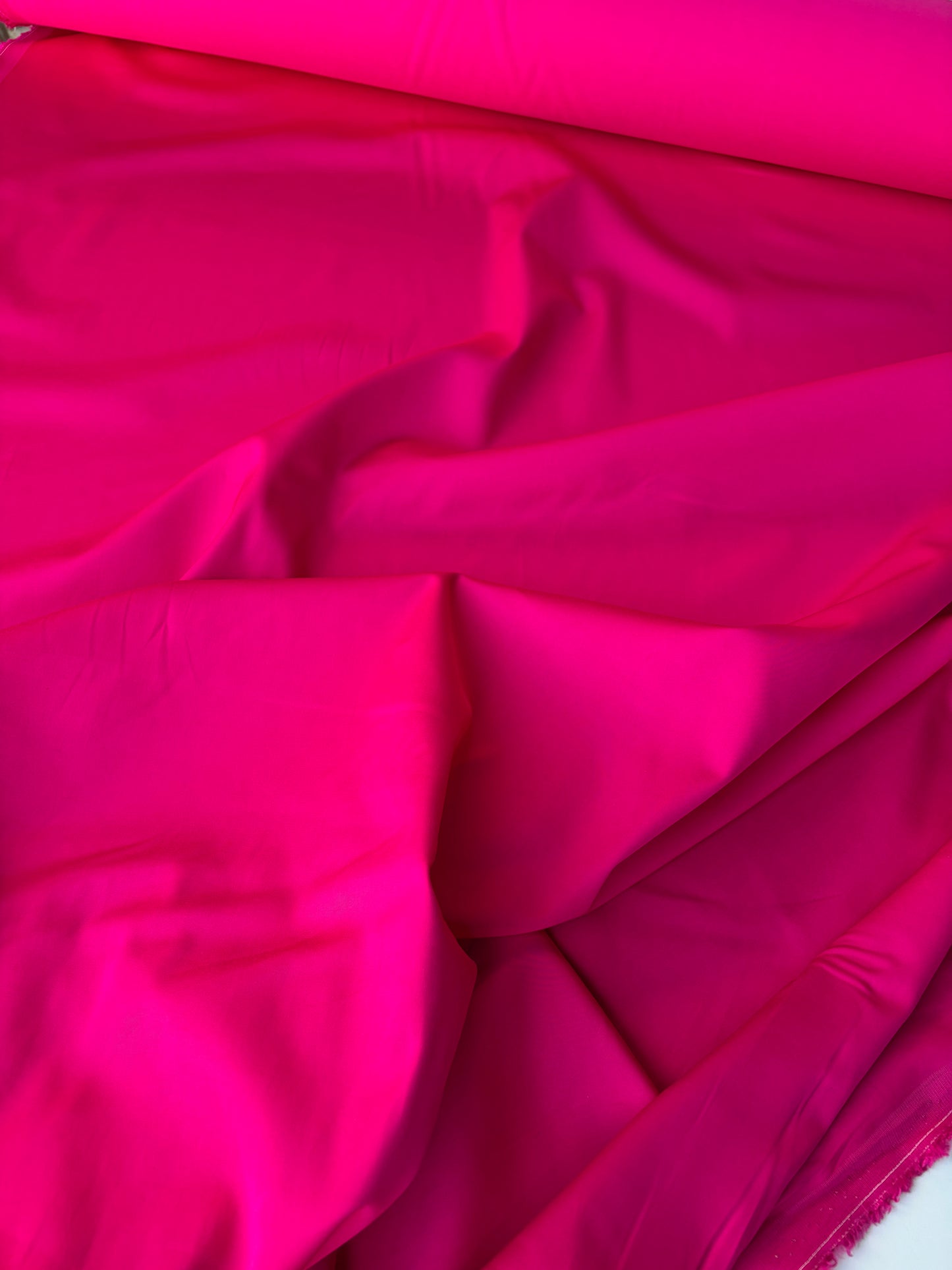 HARVEST SEASON 028 fuchsia cotton satin stretch