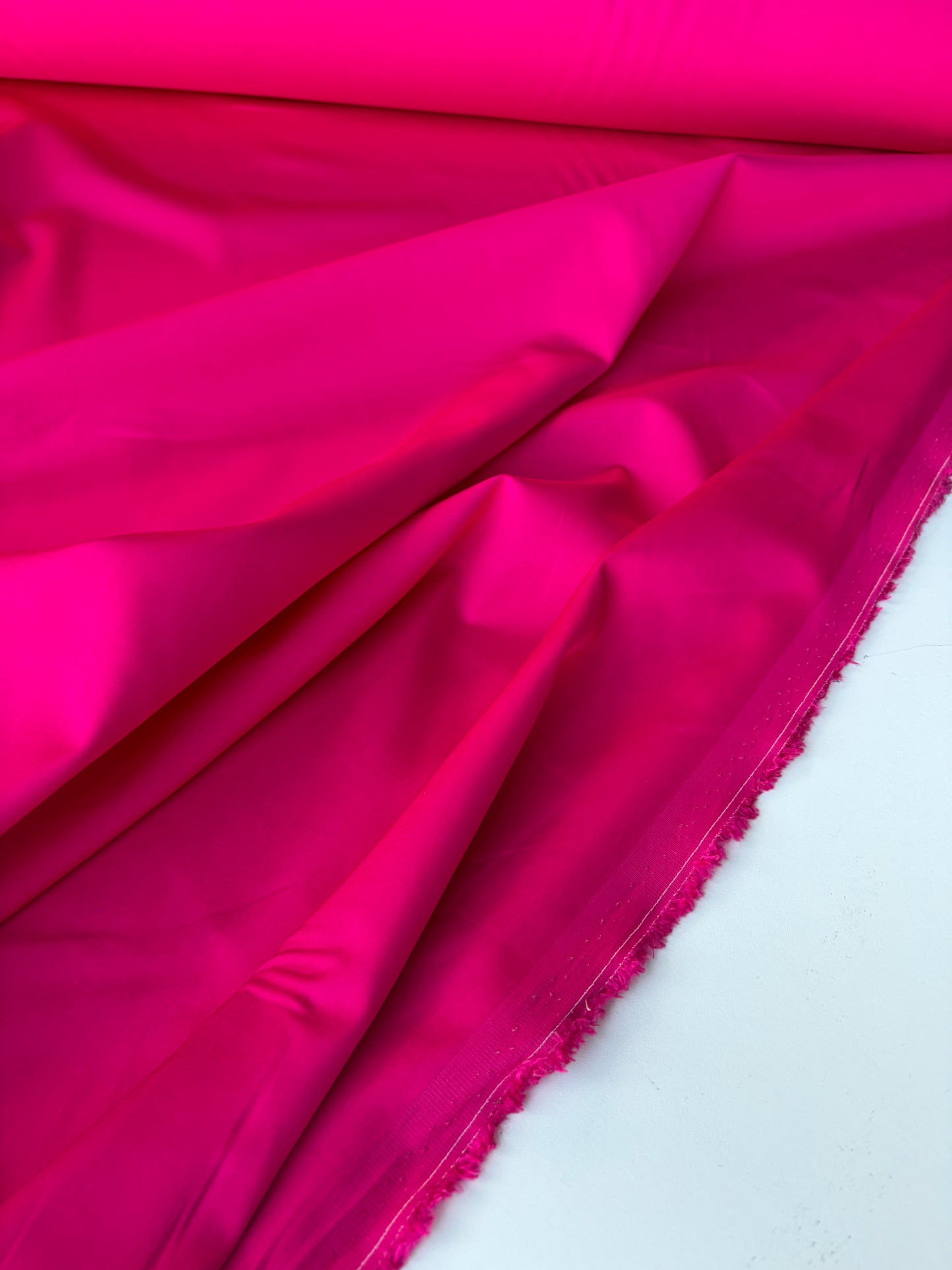 HARVEST SEASON 028 fuchsia cotton satin stretch