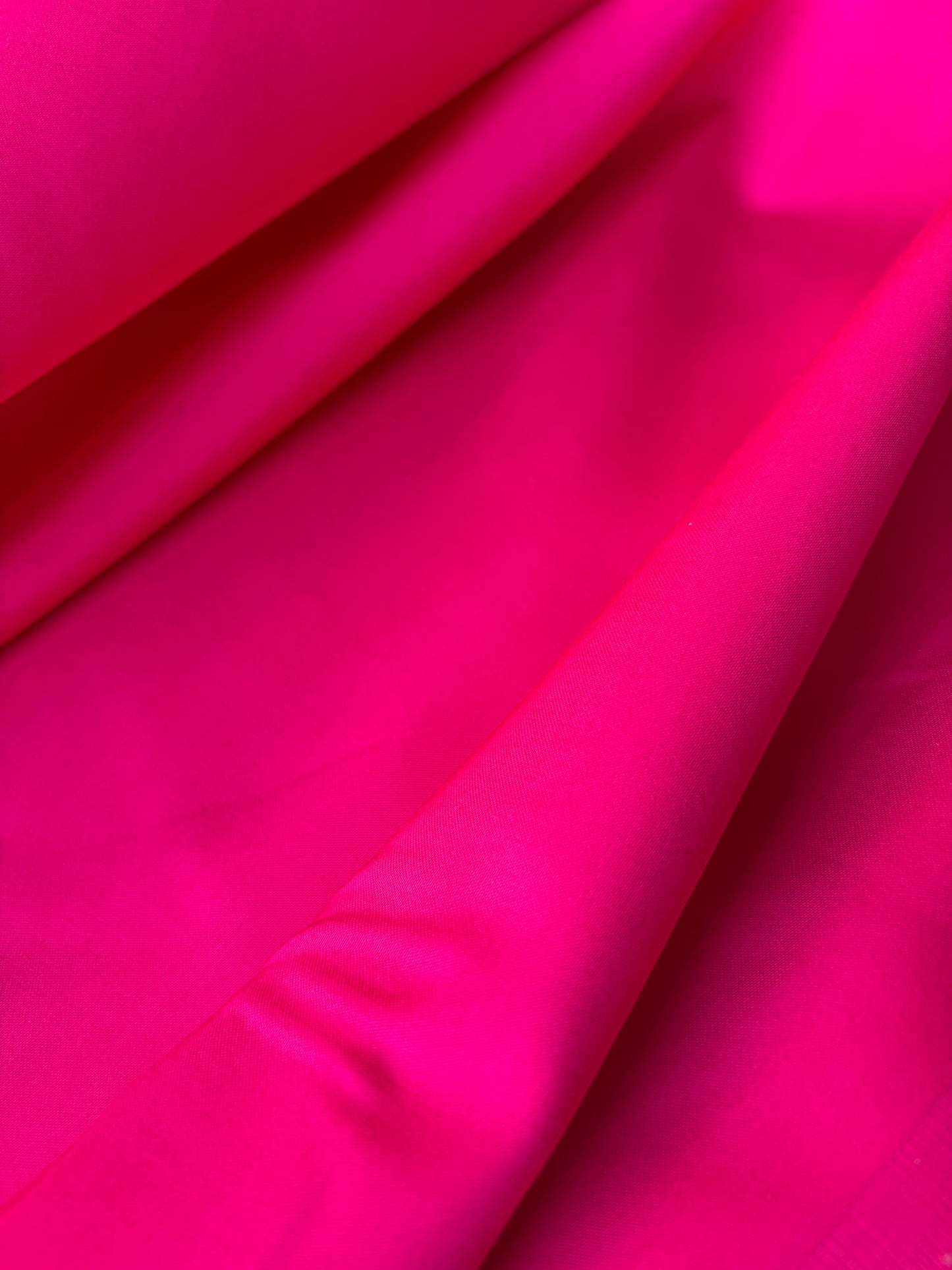HARVEST SEASON 028 fuchsia cotton satin stretch
