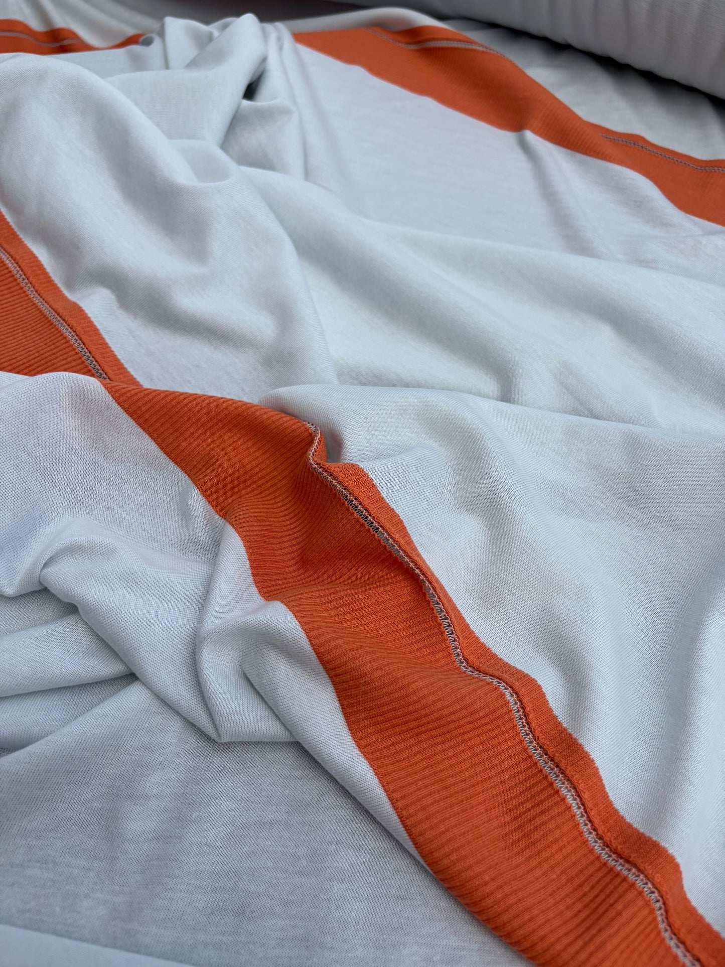 B.ROSE 003 cotton jersey repeat with bord coat