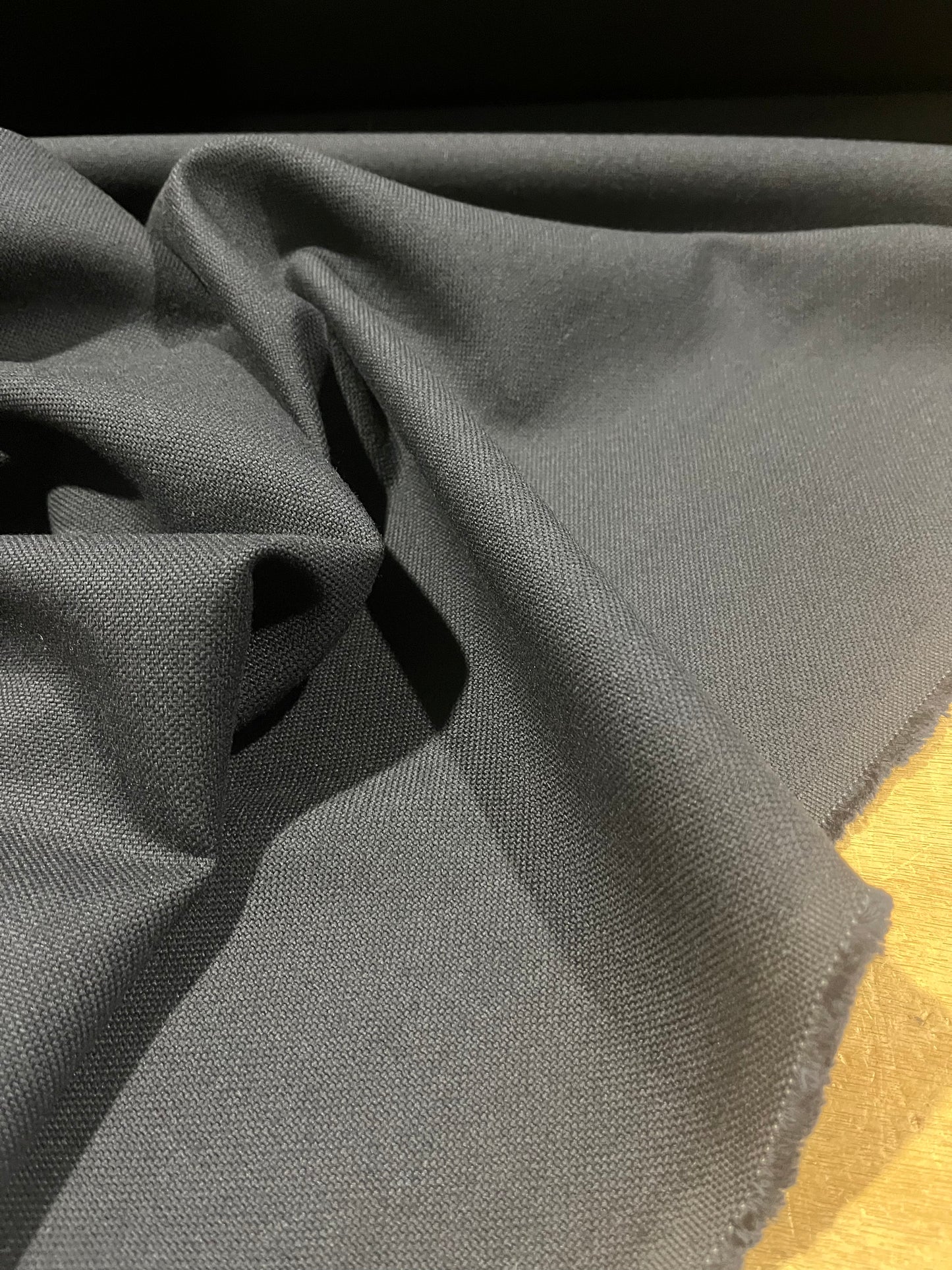 G02 wool stretch navy