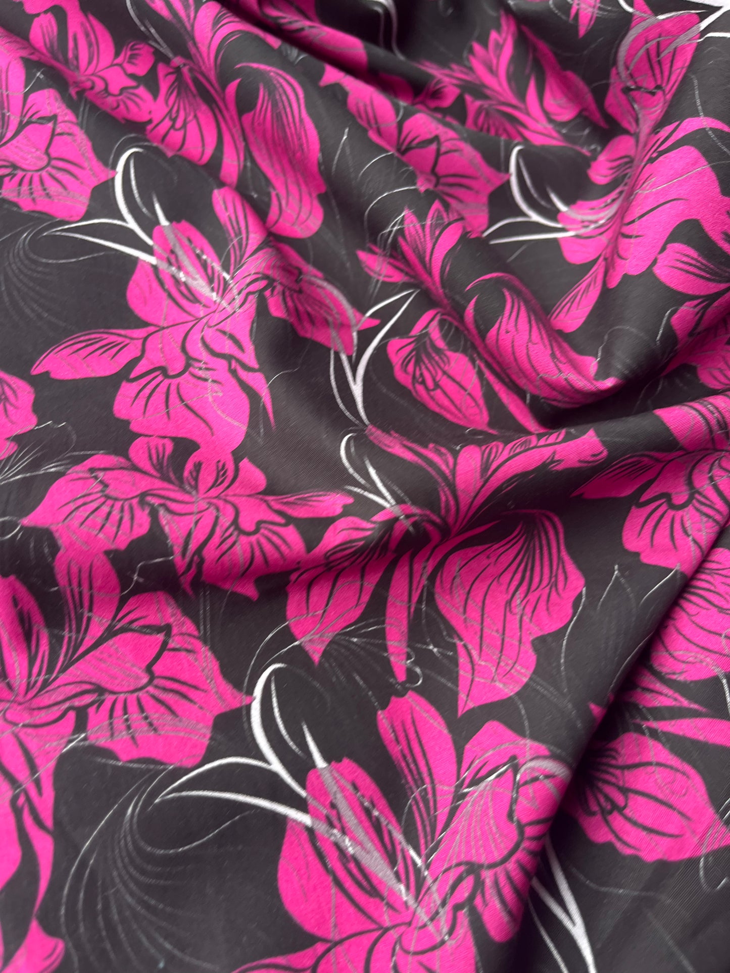 JUNO 021 cotton voile fuchsia/black flowers