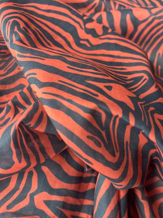 JUNO 024 cotton voile zebra blue/salmon