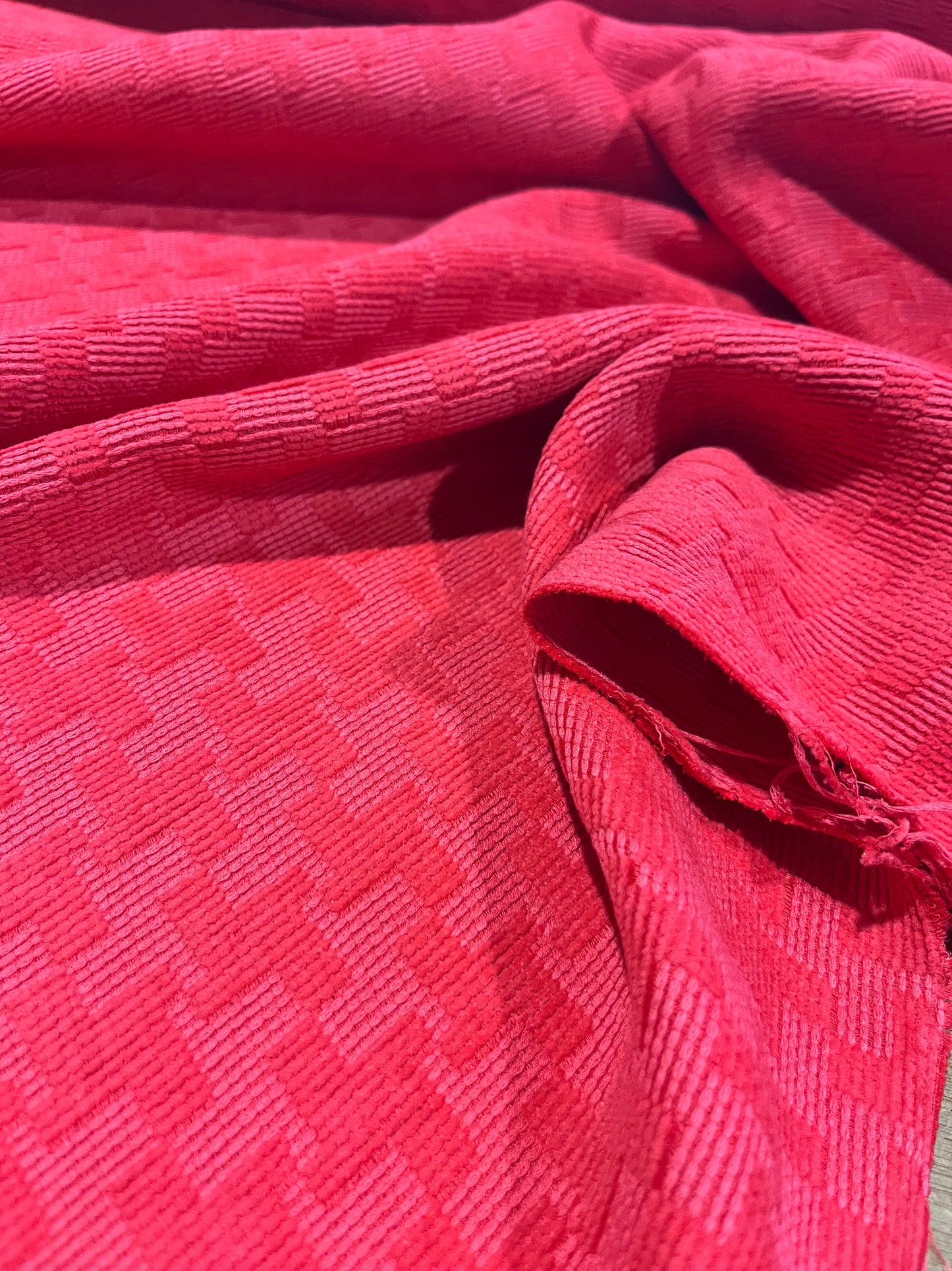 MATTIA red jacquard with wool and silk