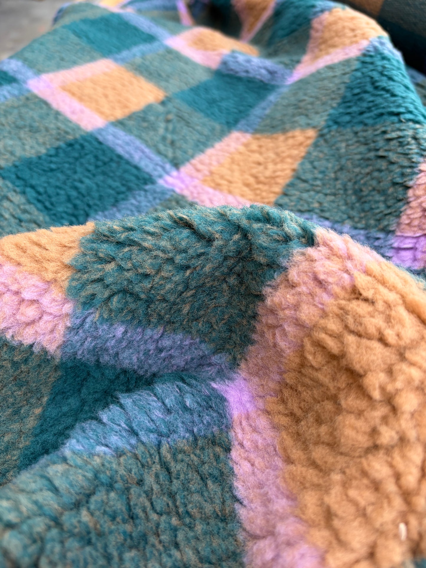 B.ROSE 015 heavy wool bouclette check