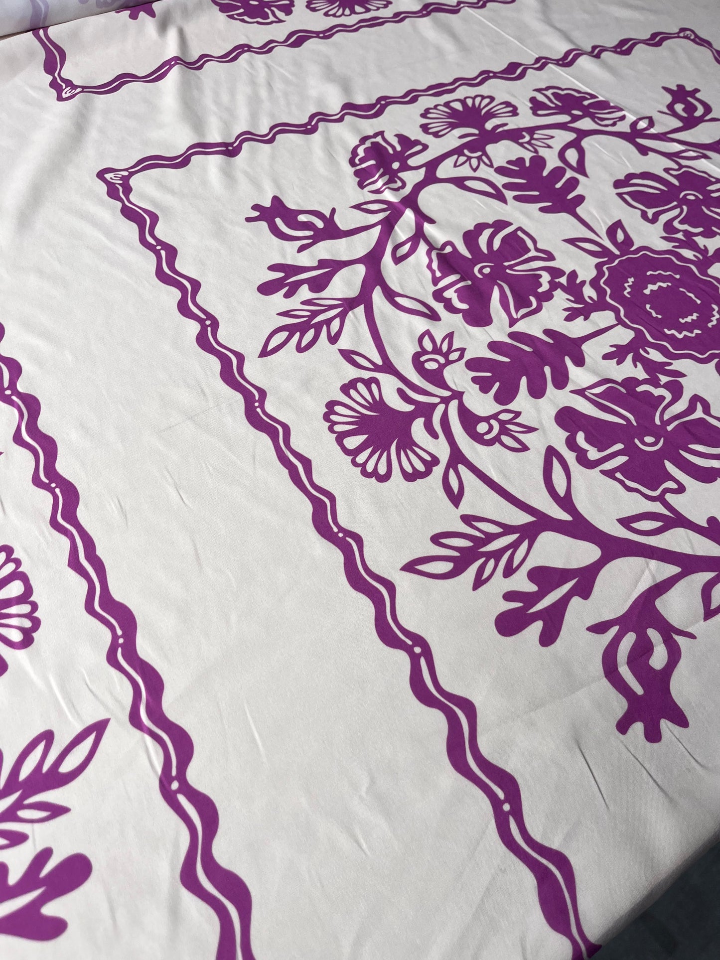 JUNO 028 silky stin floral tiles