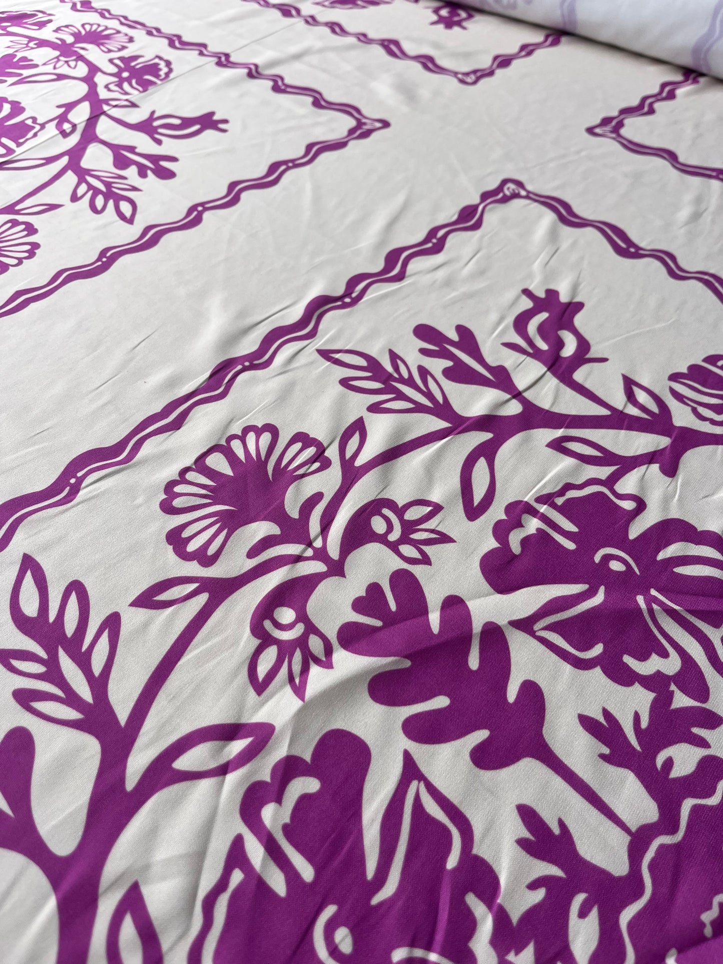 JUNO 028 silky stin floral tiles