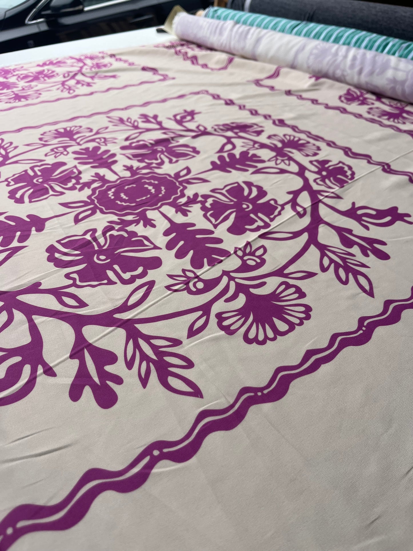 JUNO 028 silky stin floral tiles