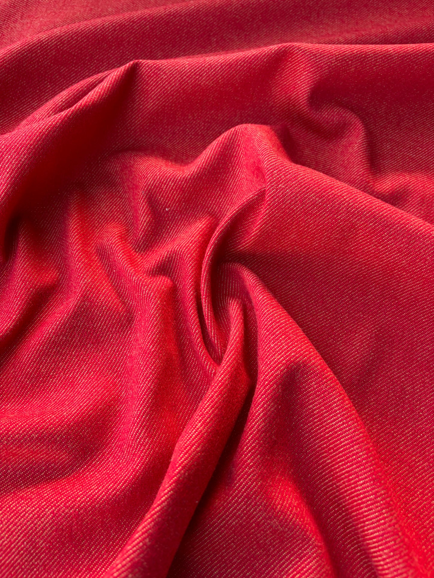 AXEL 010 red wool jeans