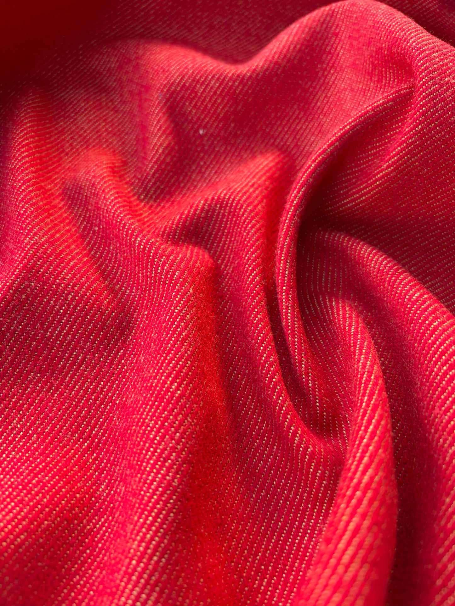 AXEL 010 red wool jeans