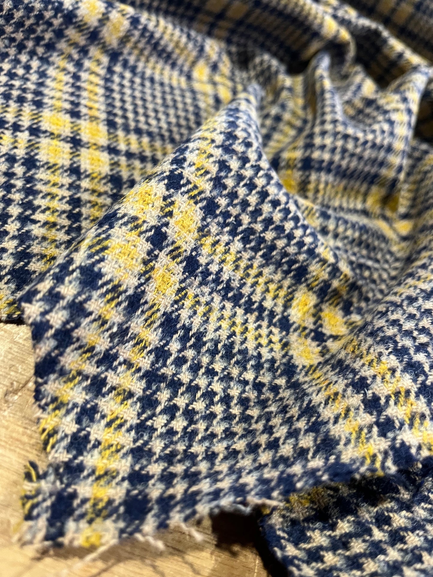 WOOLY 200 woolen check navy/yellow