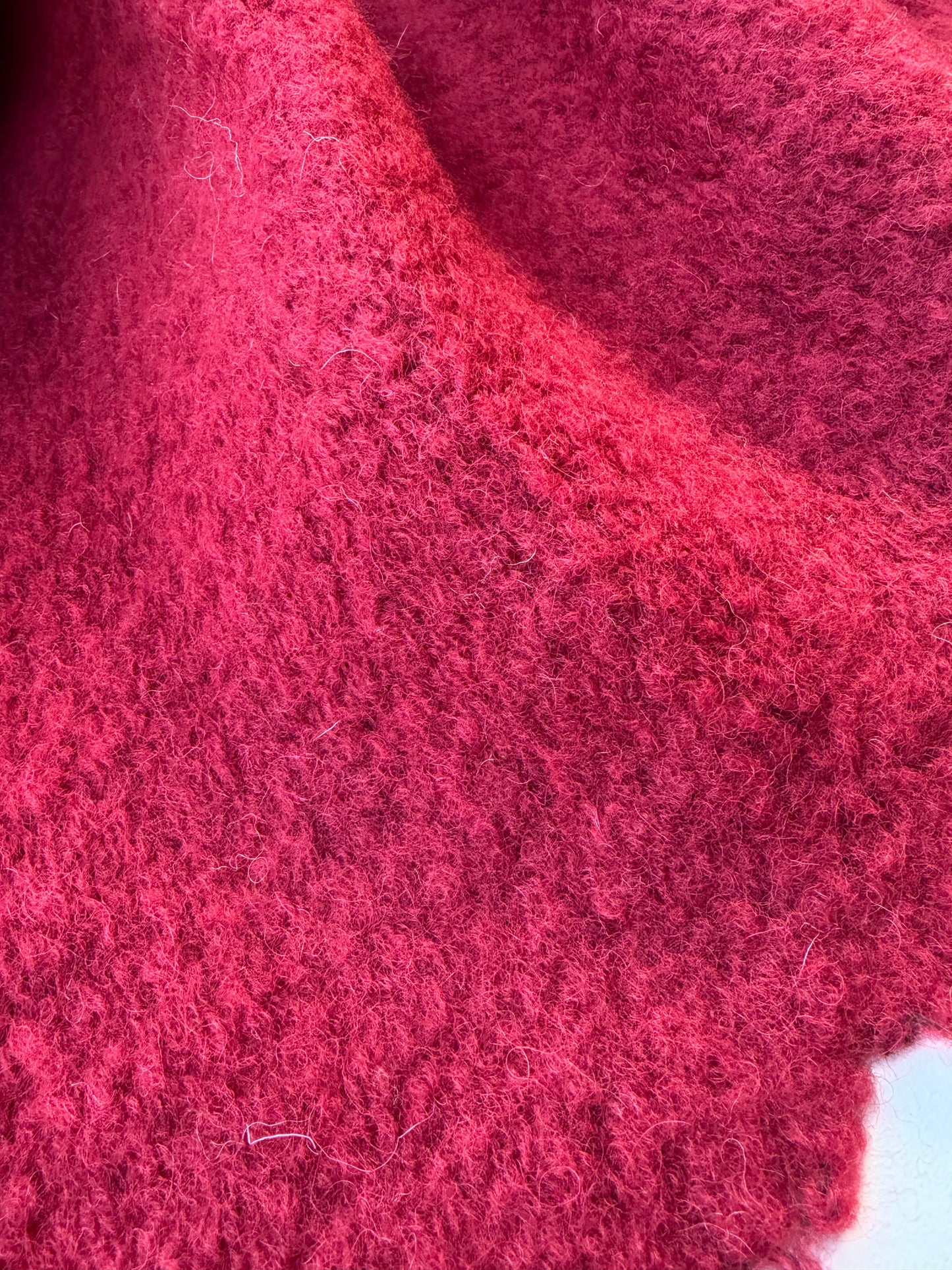 AXEL 011 red boiled wool
