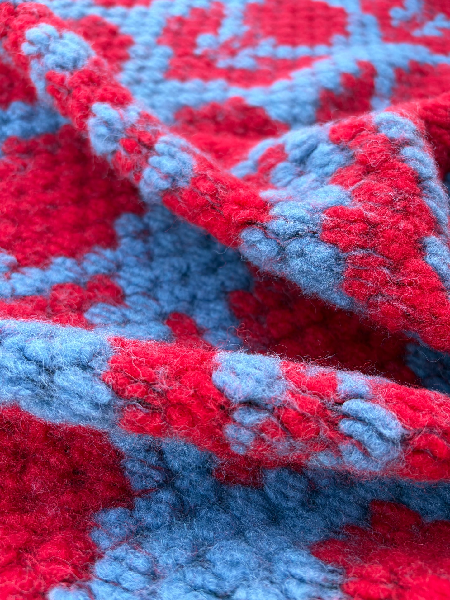 AXEL 013 red/indigo floral boiled wool