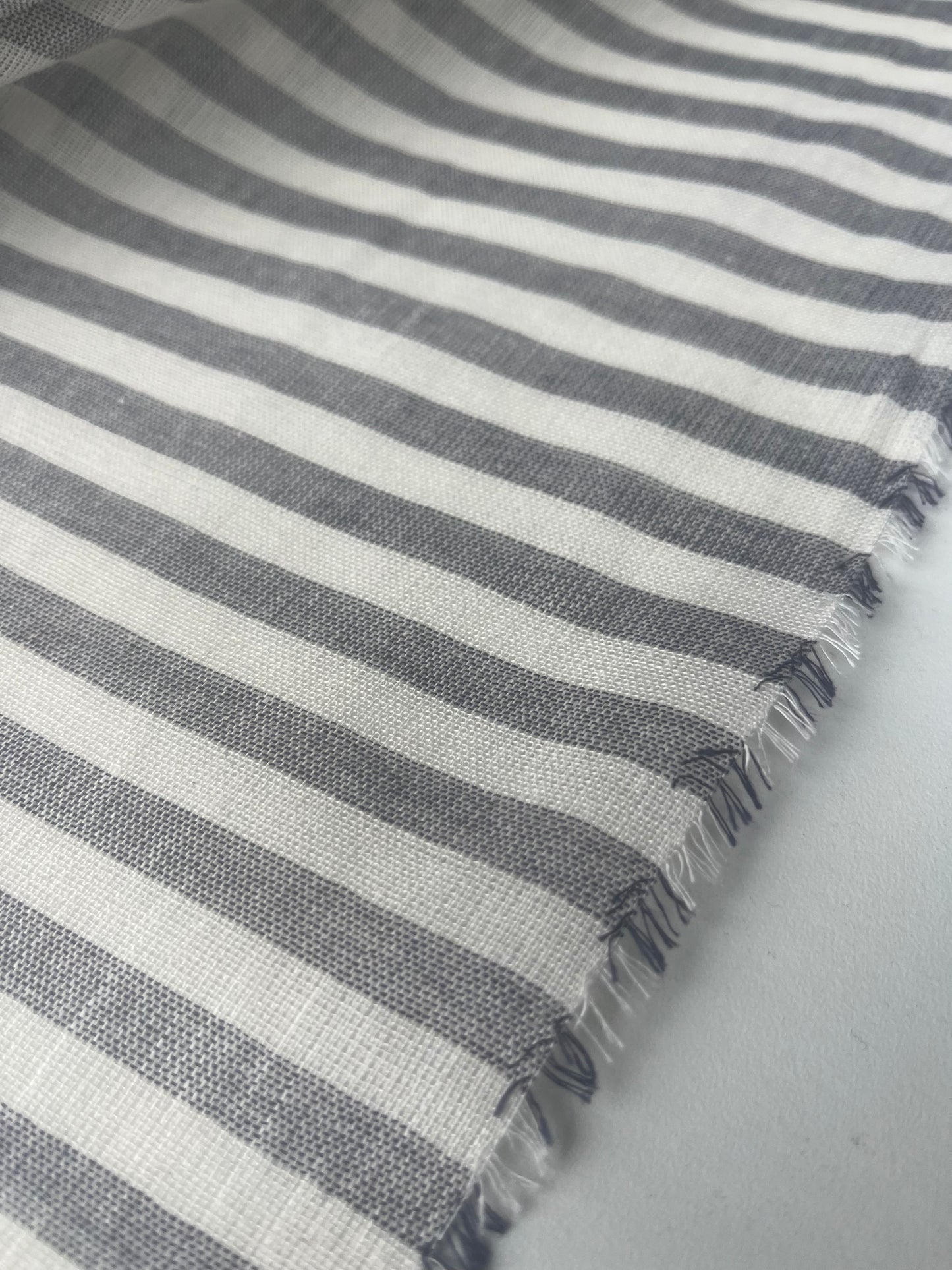 GIORGIA 004 cotton linen stripes navy/ecru
