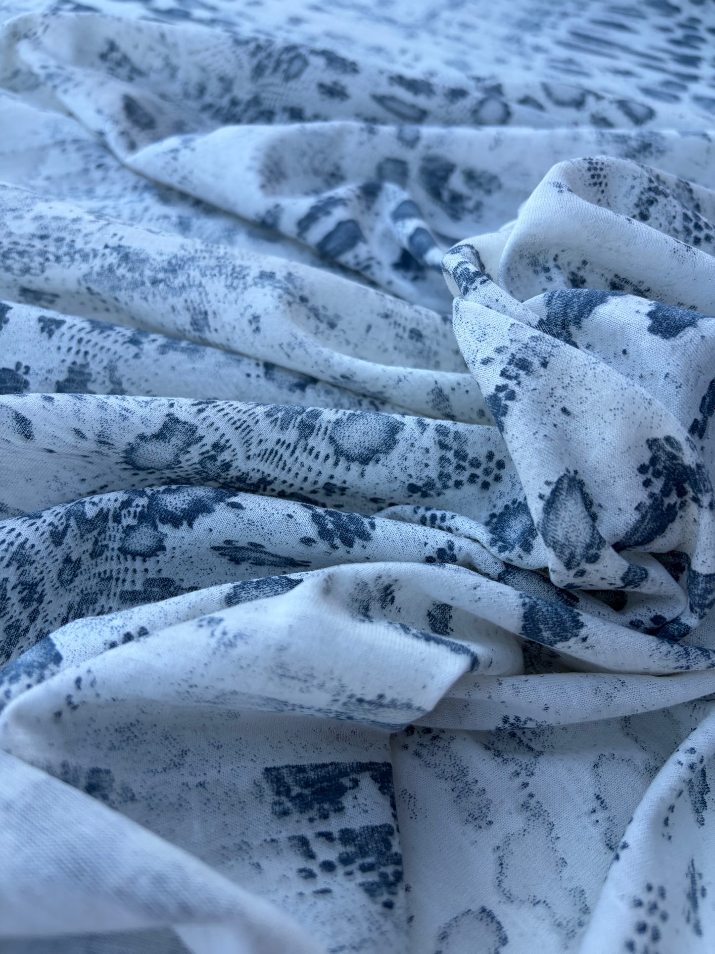 AXEL 014 cotton jersey XL indigo snake design
