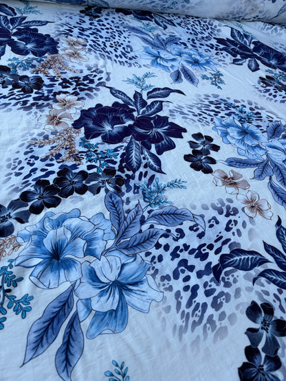 AXEL 015 flowers and animals  viscose crêpe