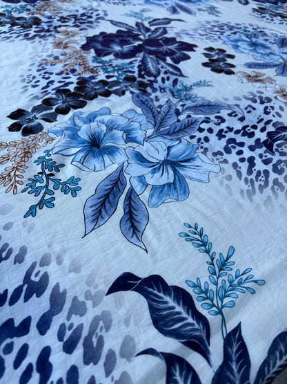 AXEL 015 flowers and animals  viscose crêpe