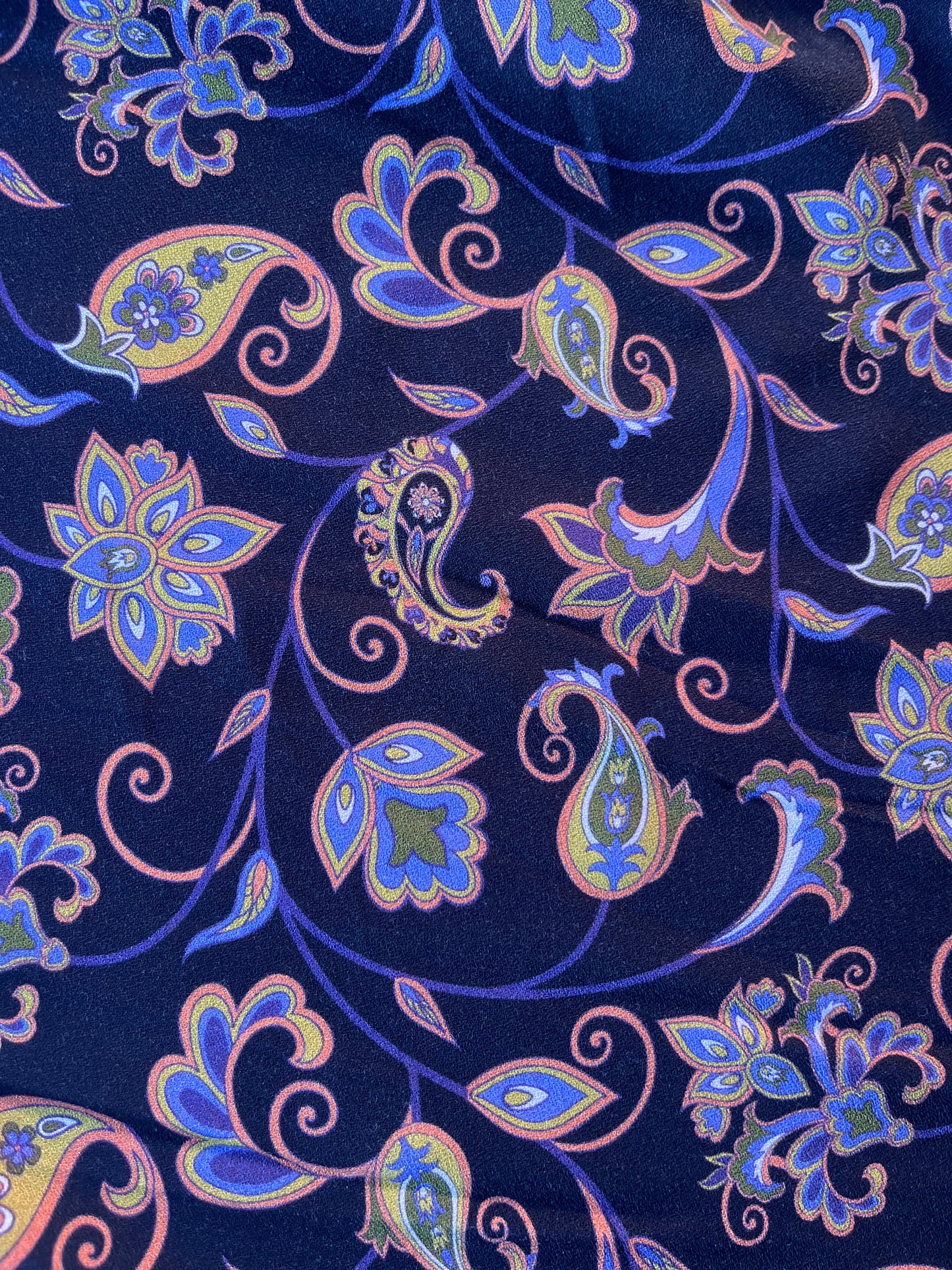 JUNO 039  crêpe viscose ethnic floral print