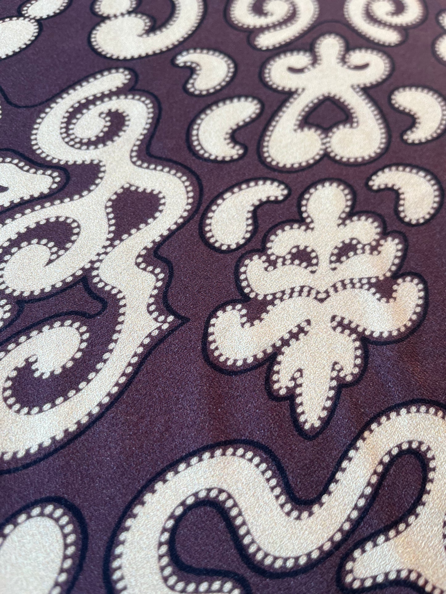 JUNO 040  crêpe viscose ornamental print