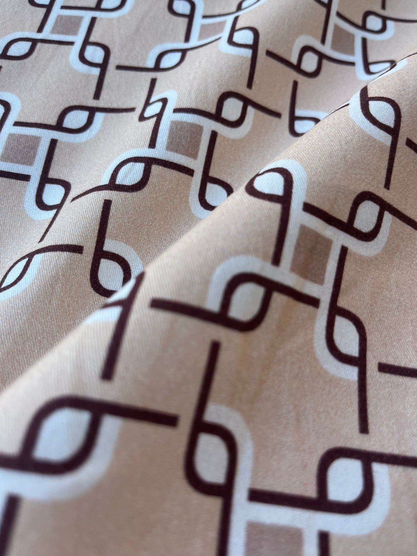JUNO 042 twill cotton stretch geometric squares