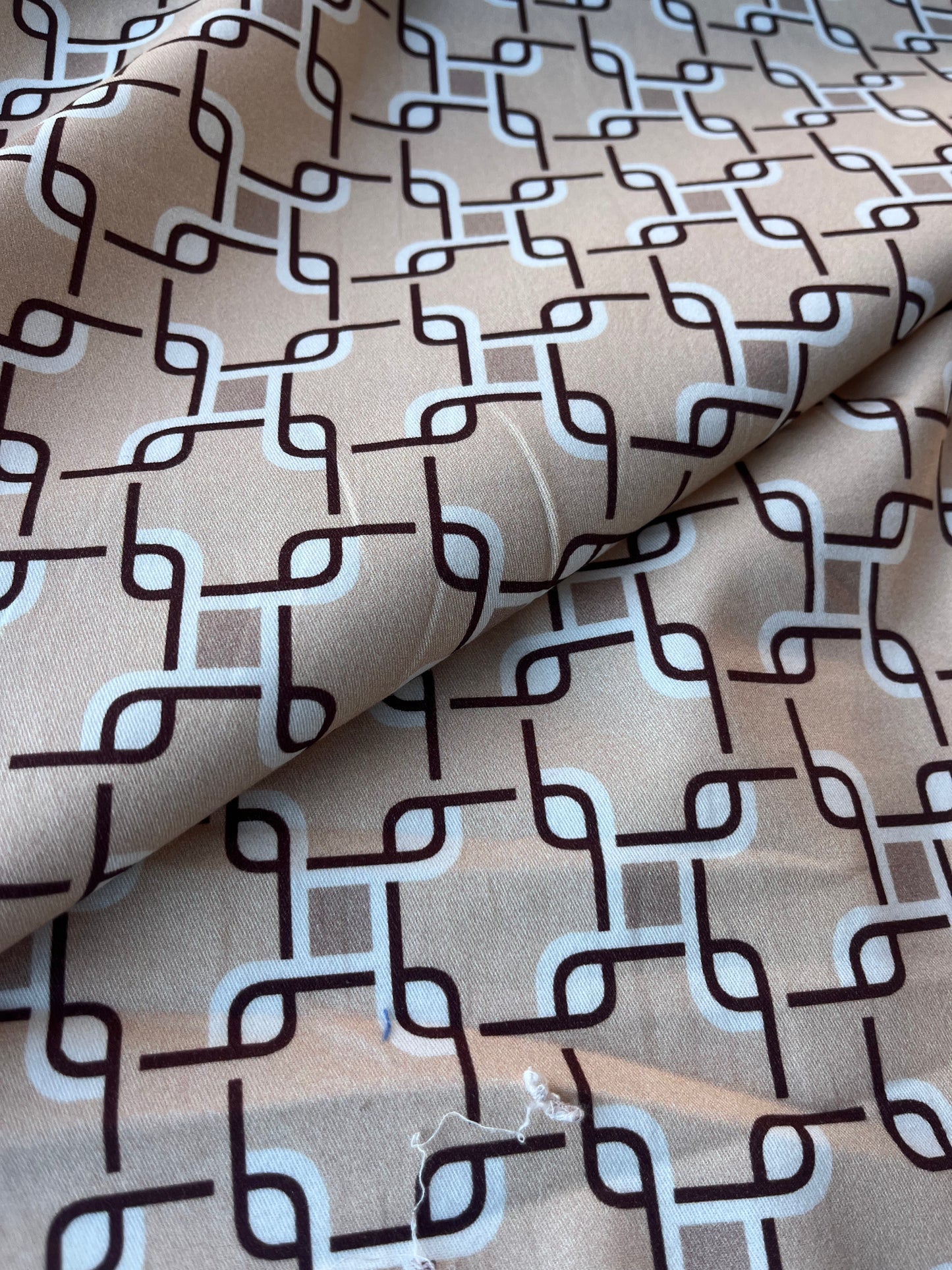 JUNO 042 twill cotton stretch geometric squares